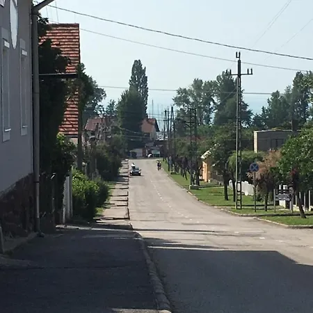 Apartamento Ch Alsóörs
